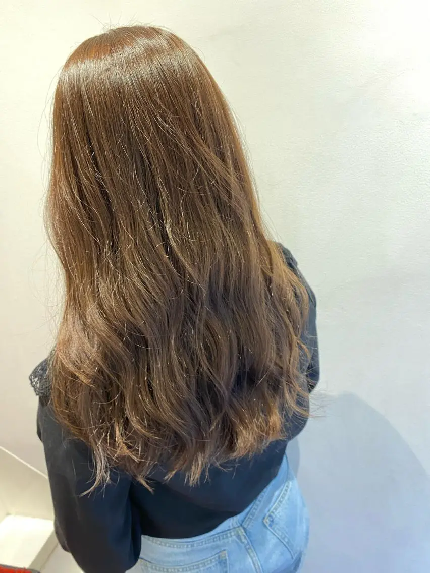 ロング カラー joli 【立川】のヘアスタイル