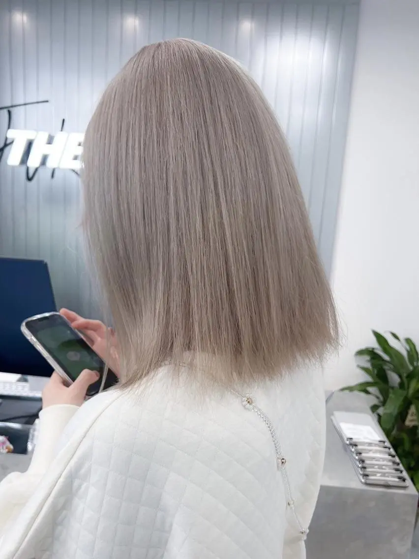 カラー 透明感🤍レイヤー ベージュ‎🤍ピンクのヘアスタイル