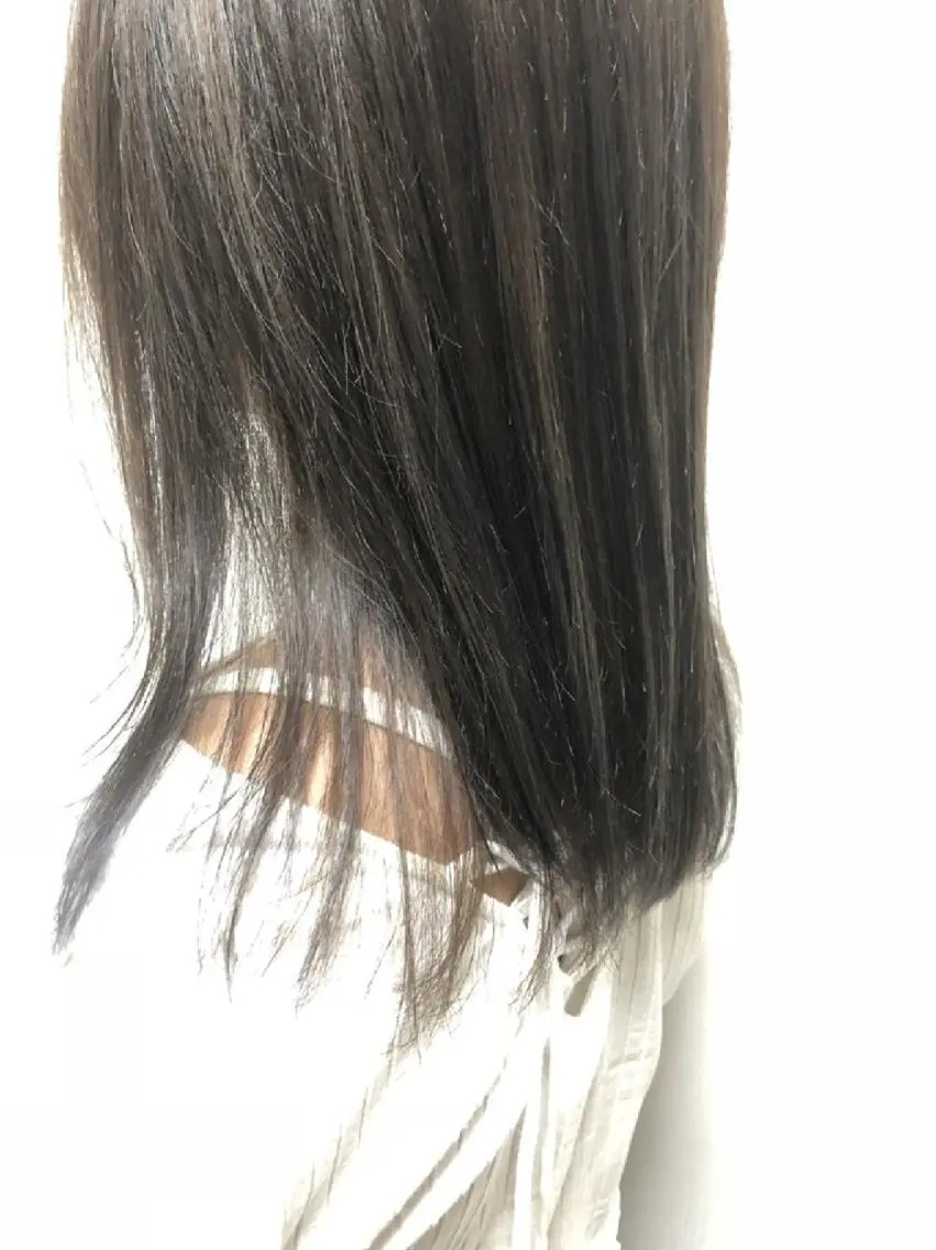 ロング カラー アッシュ ハイライトカラー イルミナカラー ハイライト 大人可愛いをご提案✨ 宮崎　雅美のヘアスタイル