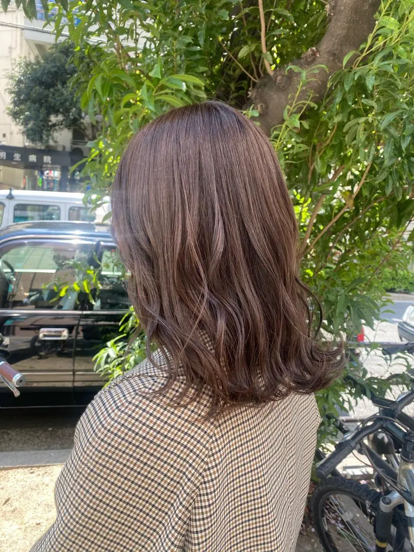 ミディアム 大野 美紅のヘアスタイル