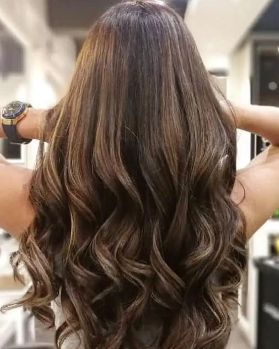 ロング カラー パーマ 大阪レミーエクステ チビ編み込みのヘアスタイル