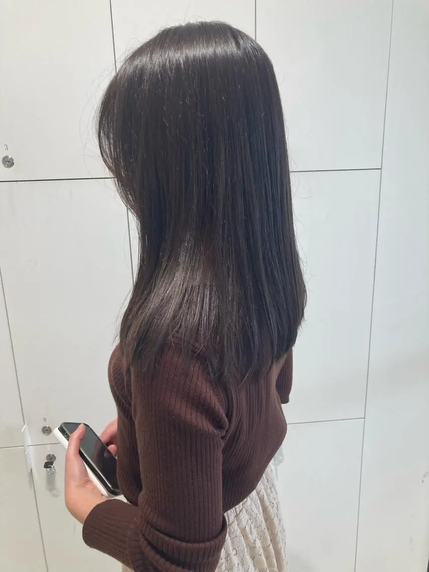 セミロング カラー グレージュ ヘアカラー 透明感カラー🫧 nanohaのヘアスタイル