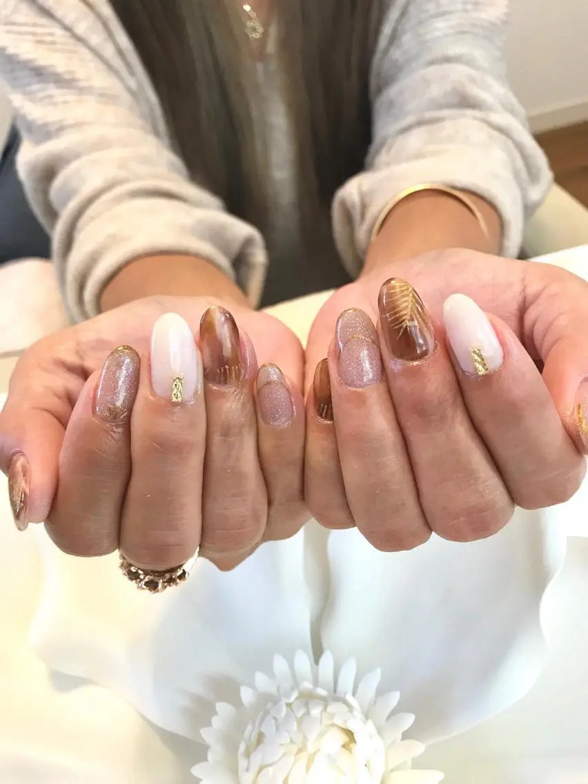 ネイル アートネイル オフィスネイル シンプルネイル 冬ネイル クリスマス yuko （ネイリスト）のネイルデザイン