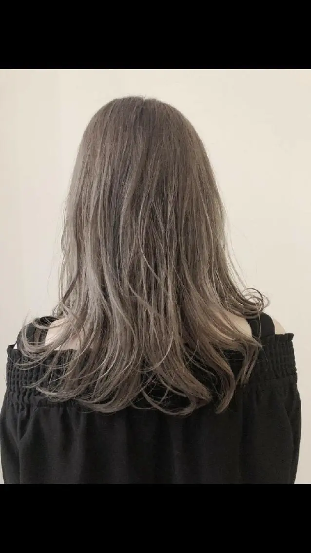 カラー 齋藤 大貴のヘアスタイル