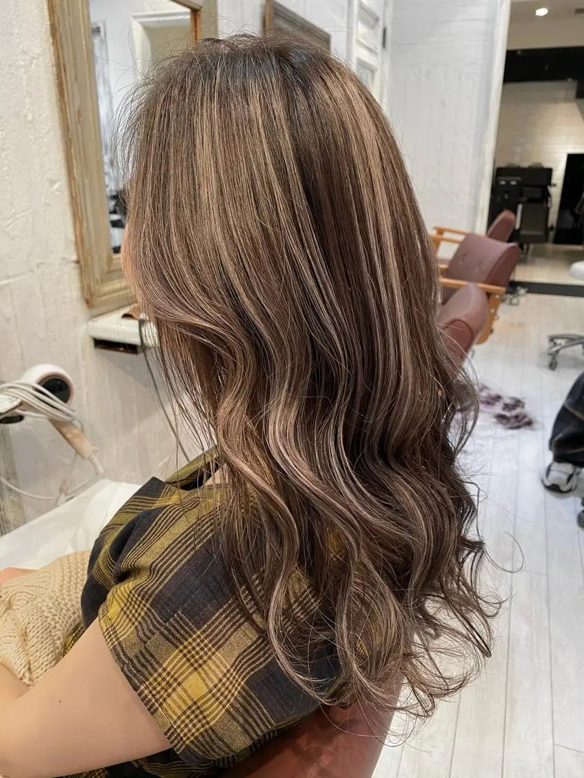 セミロング カラー カット ヘアカラー トリートメント ブリーチ koheiのヘアスタイル