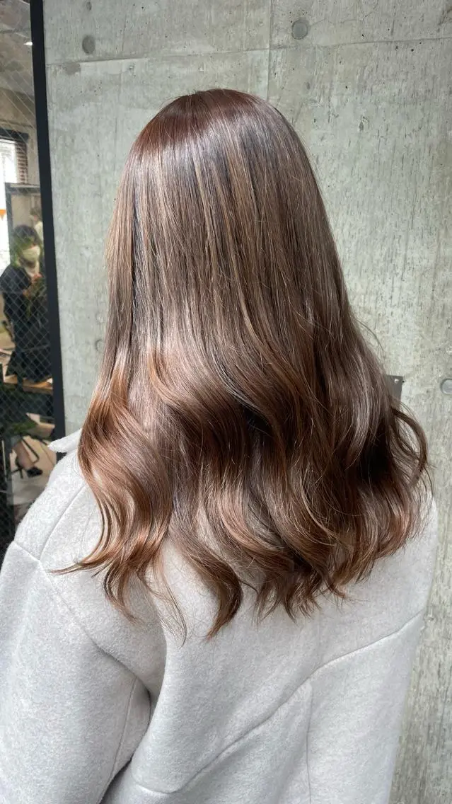 セミロング 🦋MAHO🦋 デザインカラーのヘアスタイル
