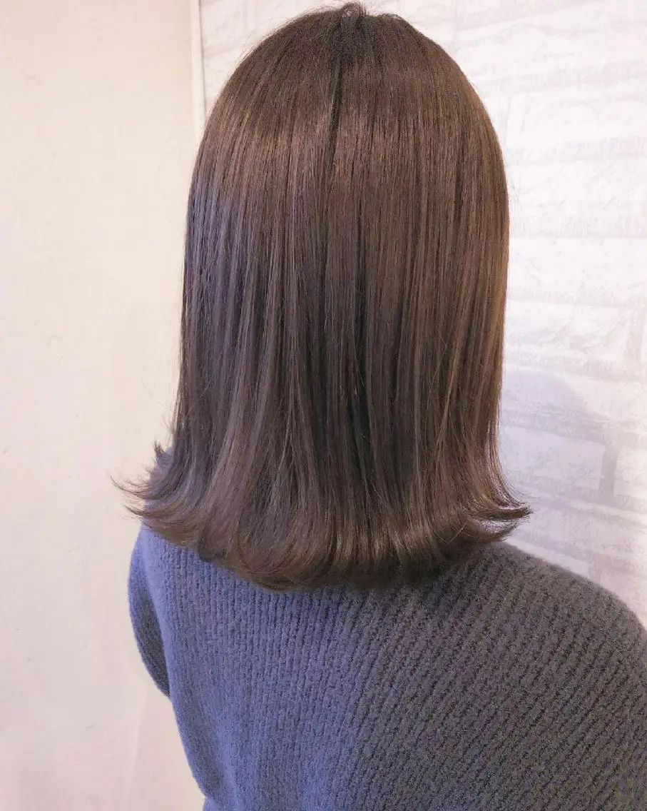 ミディアム カラー アッシュ ベージュカラー RU RIのヘアスタイル