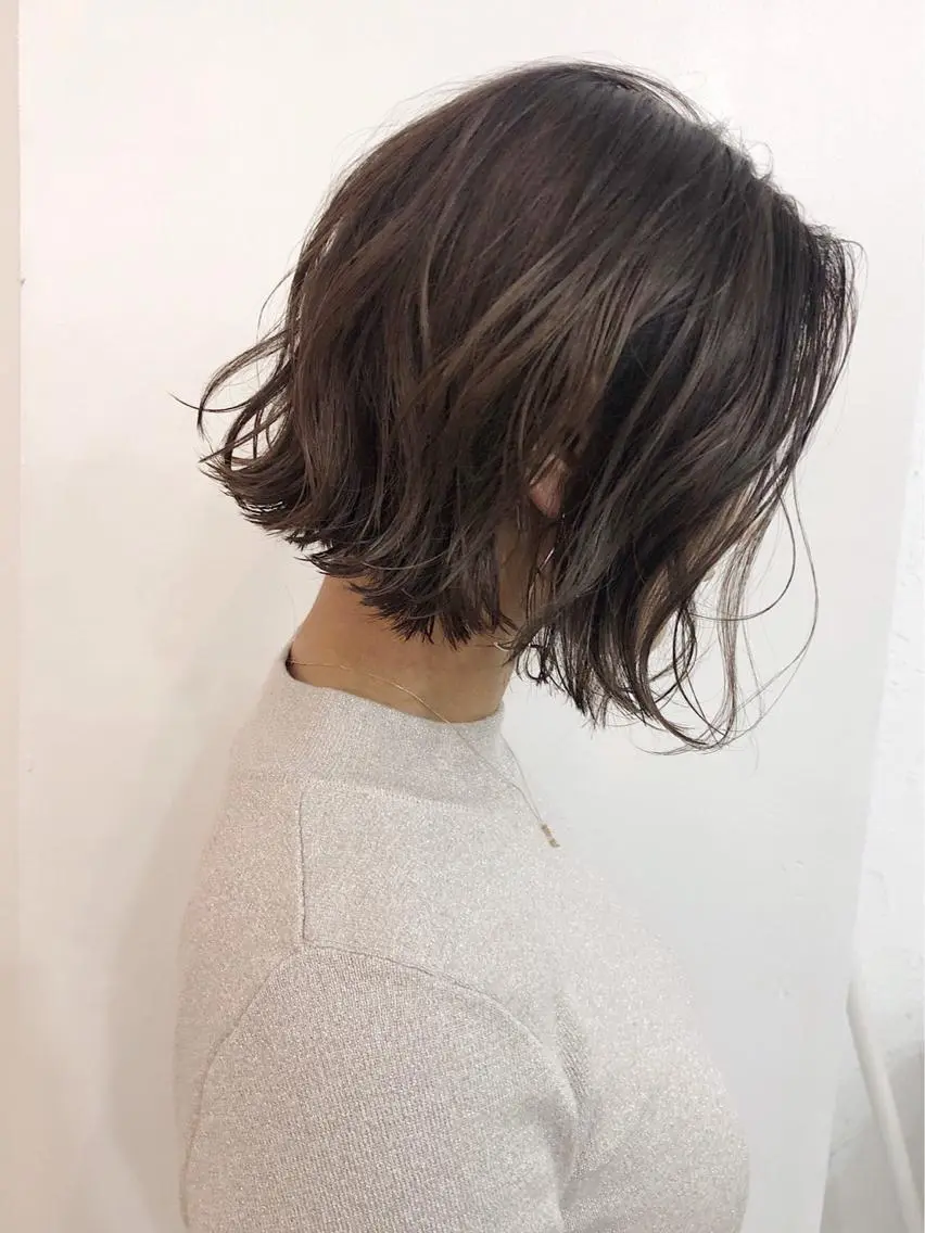 ショート カラー ブリーチ グレージュ ブリーチなしカラー 渋谷ブリーチカラー 韓国ヘアyuikoのヘアスタイル