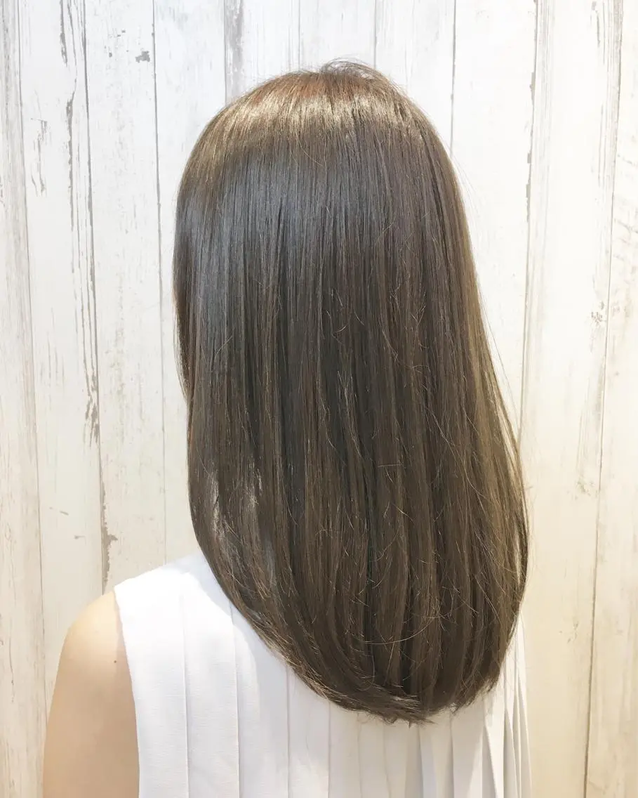 カラー アッシュ オリーブアッシュ カット ヘアカラー トリートメント 松田 和樹のヘアスタイル