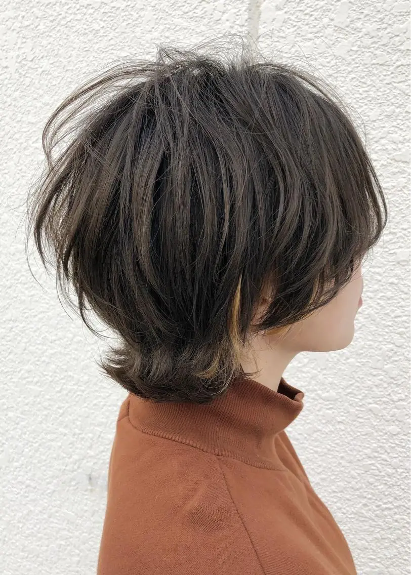 ショート カラー パーマ 物江 竜のヘアスタイル