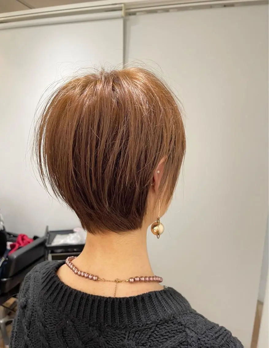 ショート カラー カット ヘアカラー トリートメント 秋葉 一郎のヘアスタイル