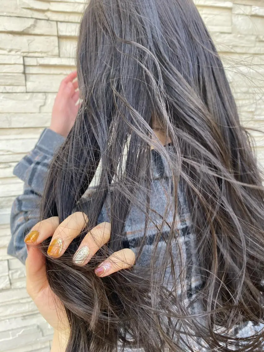 ロング カラー イルミナカラー ロング トリートメント 透明感カラーブリーチ 🌼シゲモトアヤ🌼のヘアスタイル