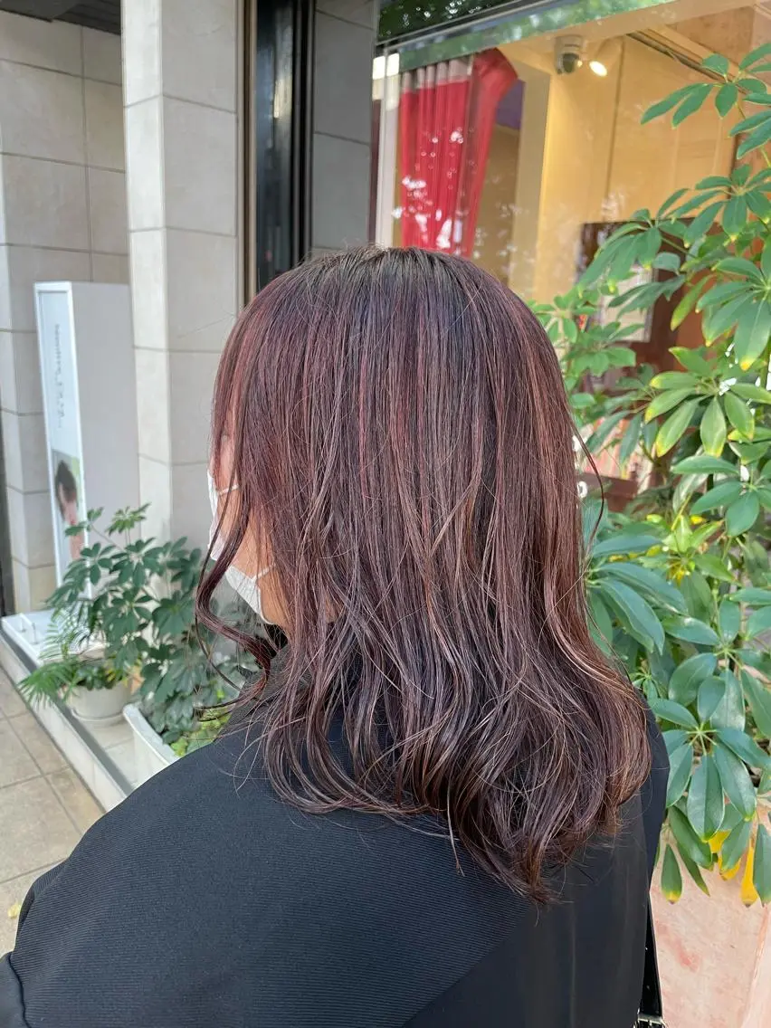 セミロング ピンクブラウン ★糀谷 敬大のヘアスタイル
