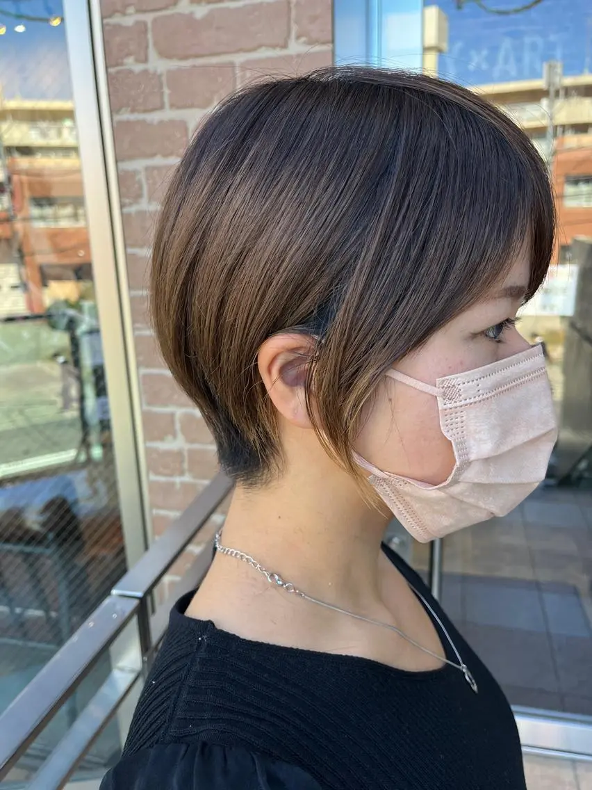 ショート カラー パーマ ヘアアレンジ メンズ キッズ ネイル マツエク・マツパ アイブロウ メンズハイライト メンズパーマ ブラウンカラー ケアカラー 透明感カラー 久木原 ゆりのヘアスタイル