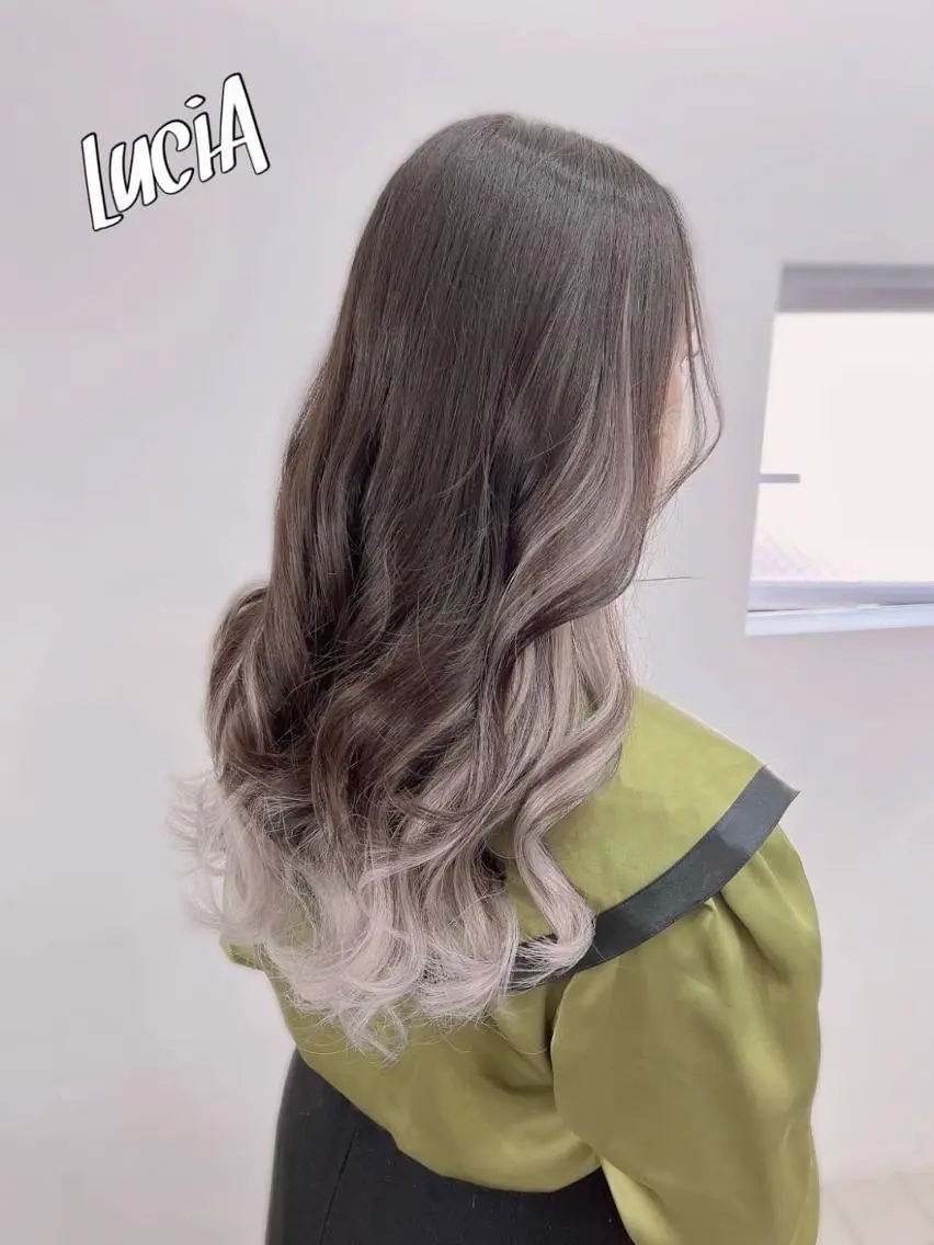 カラー ロング ヘアアレンジ エクステ7:30〜 LuciA\5900のヘアスタイル