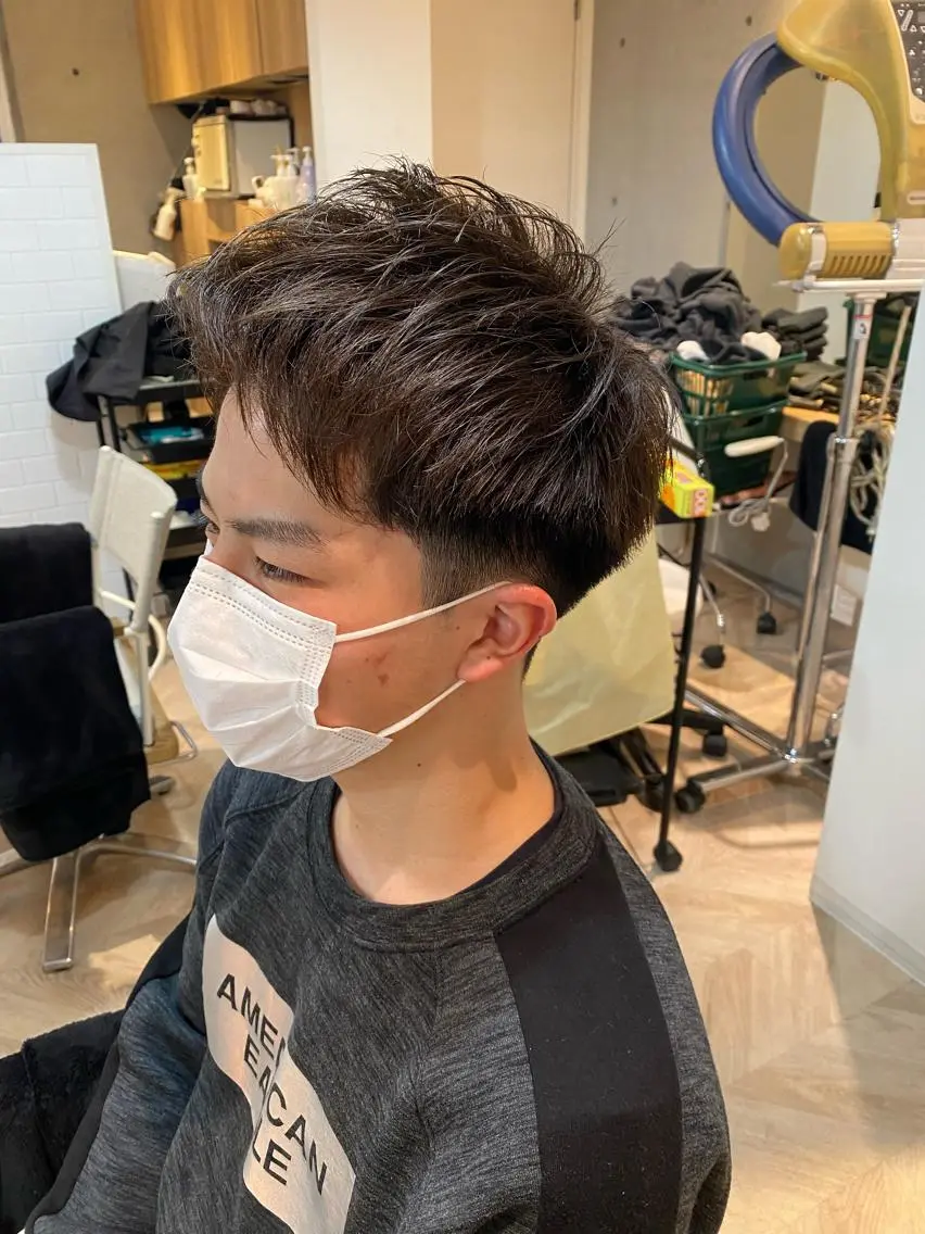 メンズ 刈り上げ カット ヘアカラー 西山 恵太郎のヘアスタイル