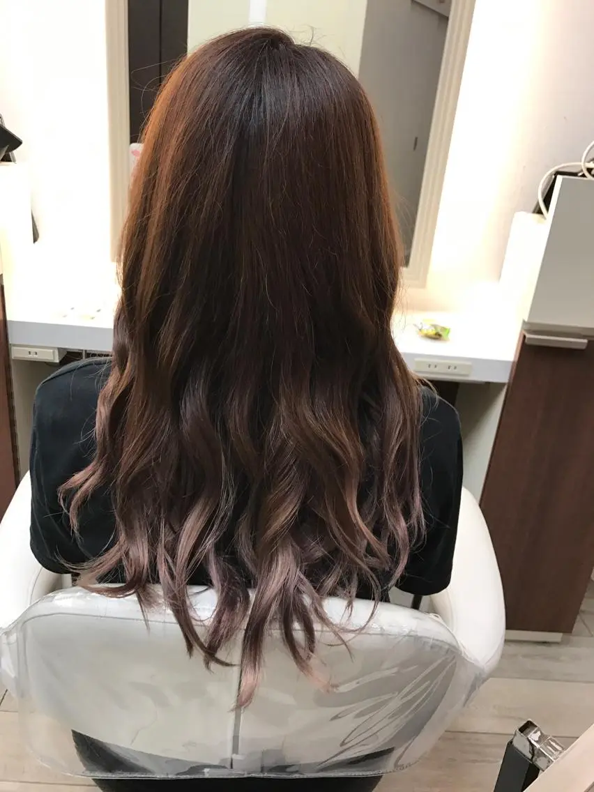 ロング カラー パーマ アッシュ グラデーションカラー インナーカラー ピンクカラー 寺岡 志穂のヘアスタイル