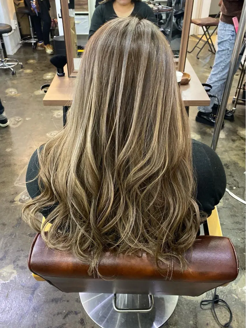 ロング カラー ヘアアレンジ 【レイヤー×縮毛】 RYOのヘアスタイル