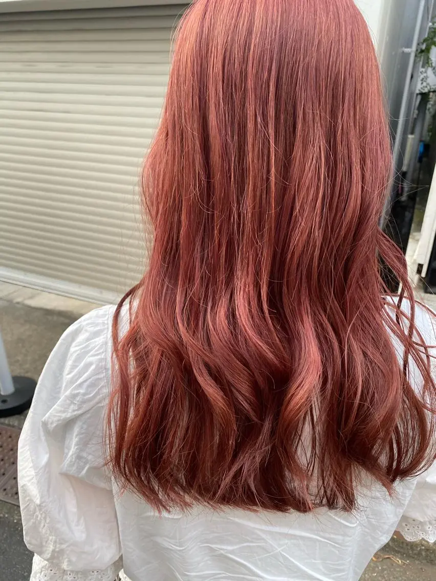 セミロング カラー ブリーチ ハイトーンカラー お任せヘア☘️☘️ 及川渚のヘアスタイル