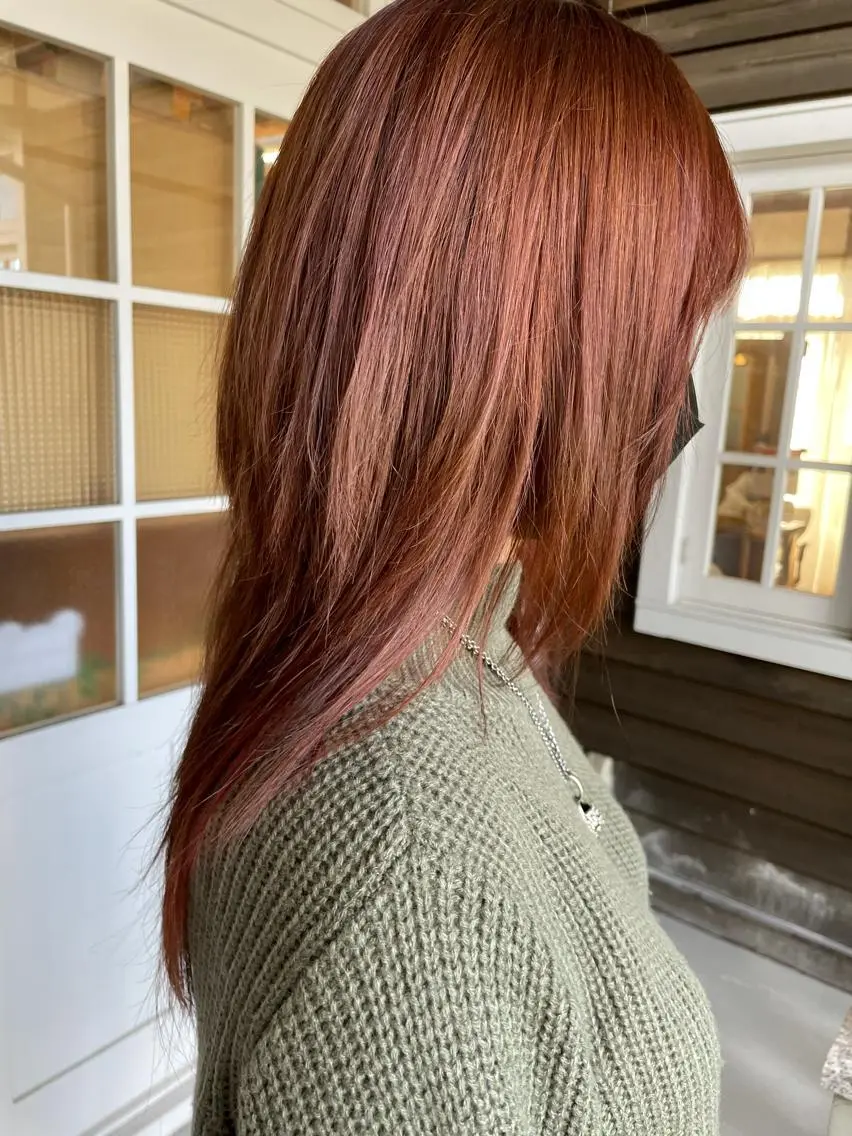 ロング カラー ベージュカラー ピンクカラー ピンクベージュ 足立 悠輔のヘアスタイル