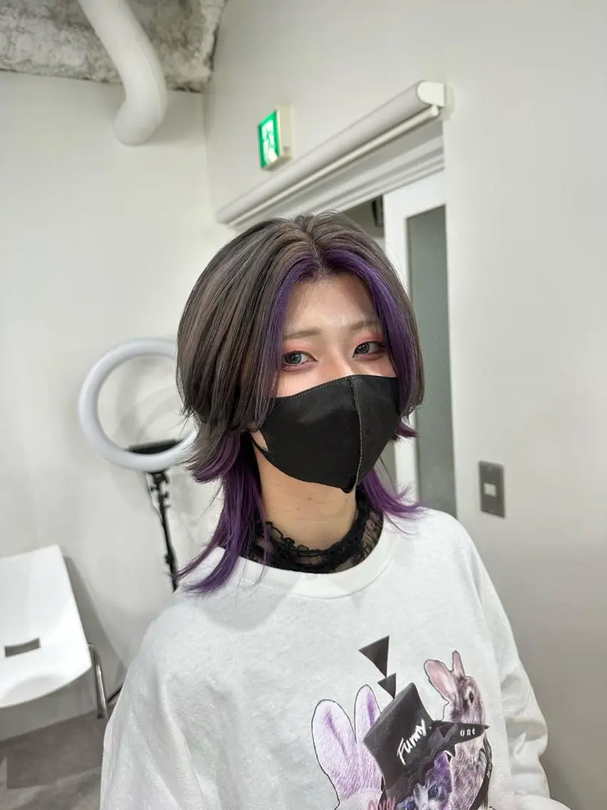 ミディアム カラー ヘアアレンジ ミストバング  フェイスフレーミング ウルフカット カット ヘアカラー トリートメント ✨錦糸町ブリーチ/ ホワイトカラー皇気✨のヘアスタイル