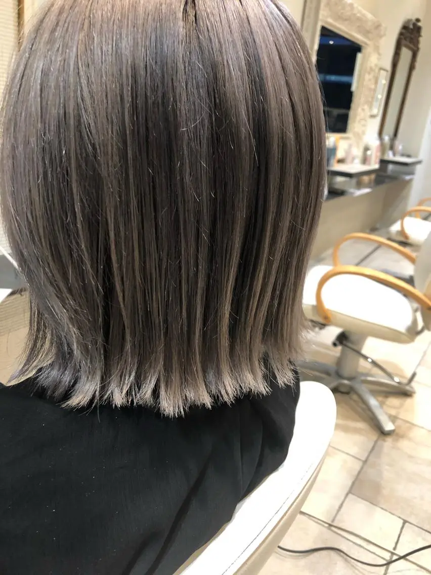 ミディアム カイ マコトのヘアスタイル