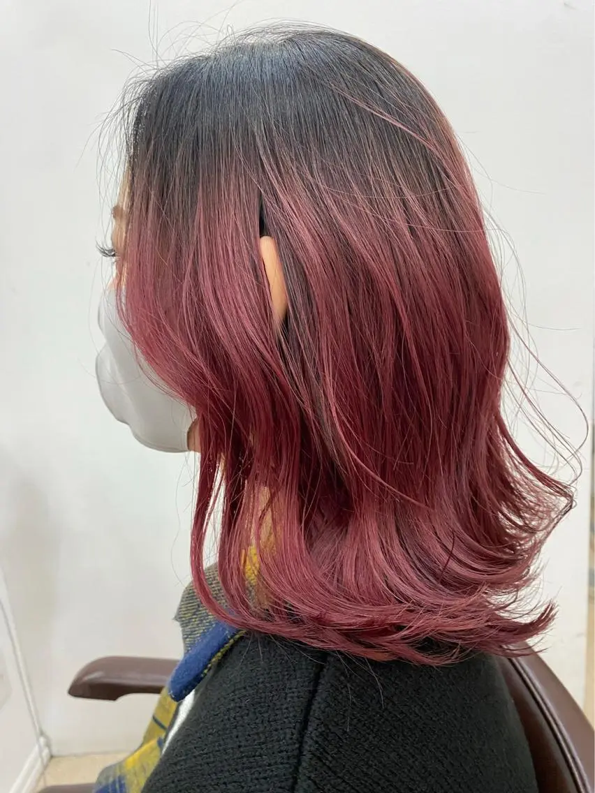 セミロング カラー リルウヘアー 天王寺のヘアスタイル
