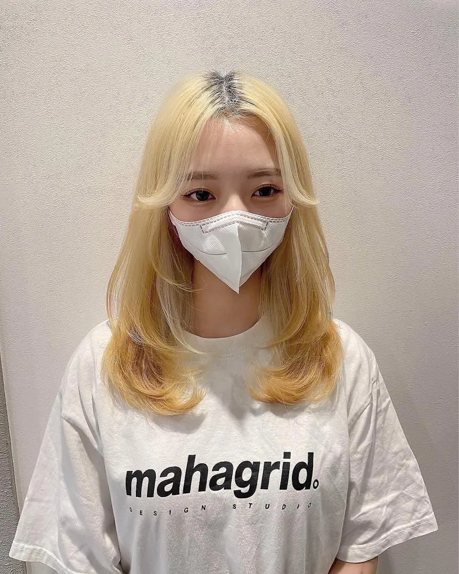 セミロング 銀座/レイヤーカット 🤍内野すみれのヘアスタイル