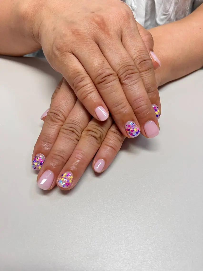 ネイル ワンカラーネイル Luxy YUKIのネイルデザイン