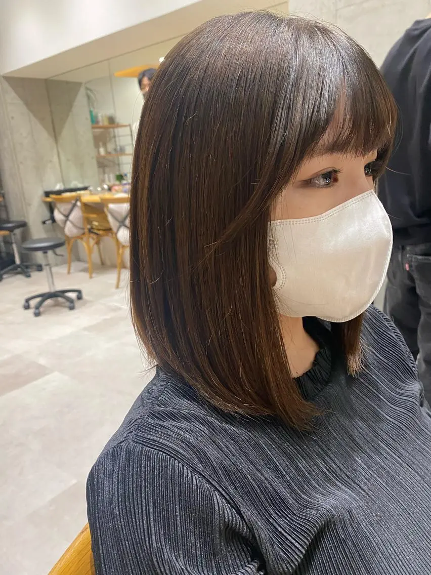 ミディアム カラー ヘアカラー トリートメント 似合う髪型見つけます AYAKAのヘアスタイル