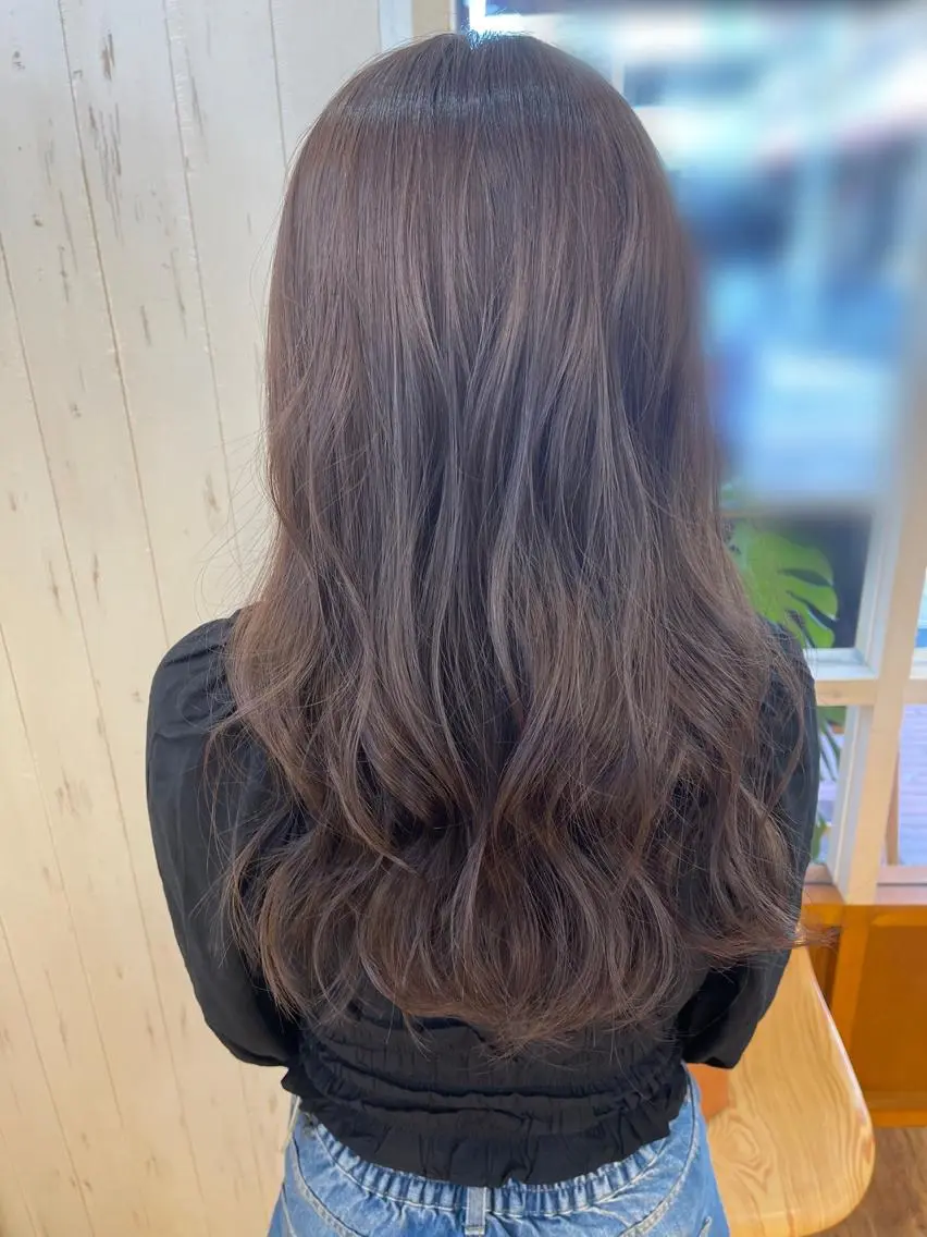 ロング カラー 透明感カラー カット ヘアカラー トリートメント emi/髪質改善/ 韓国風/艶カラーのヘアスタイル