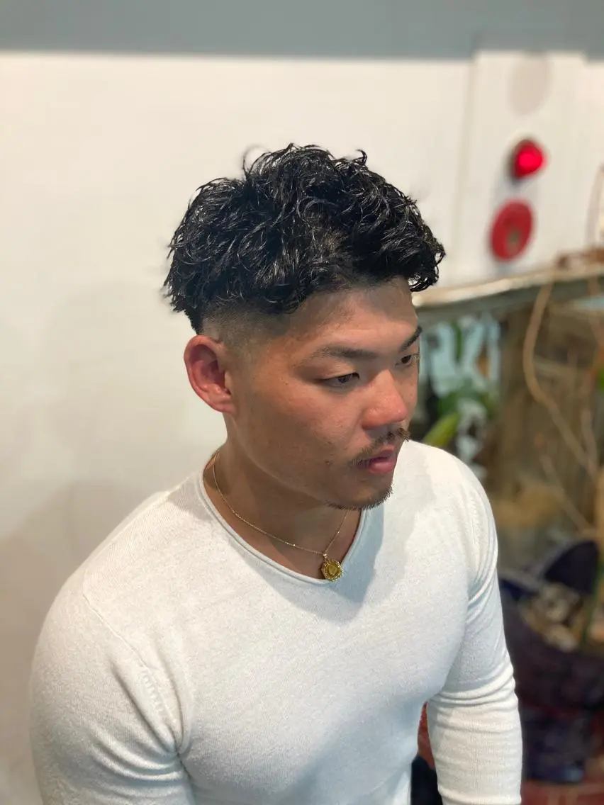 メンズ フェードカット スキンフェード カット メンズ特化 TAKUYAのヘアスタイル