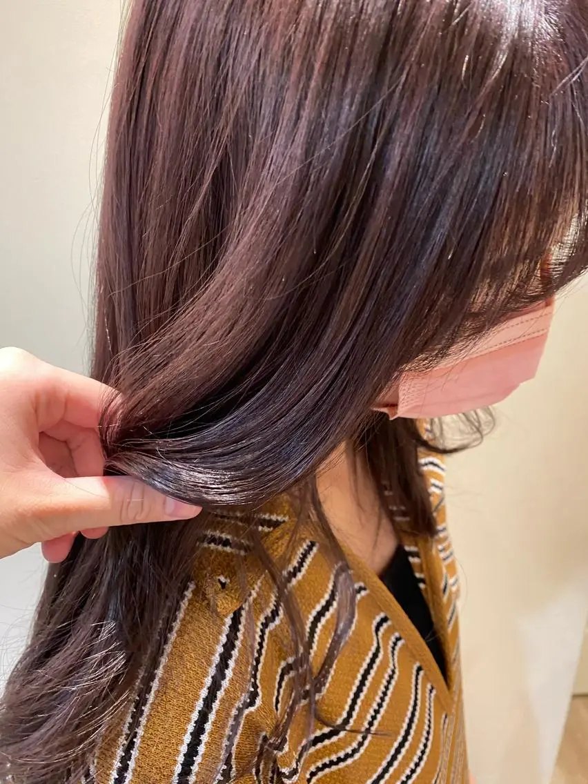 セミロング 奈良 彩華のヘアスタイル
