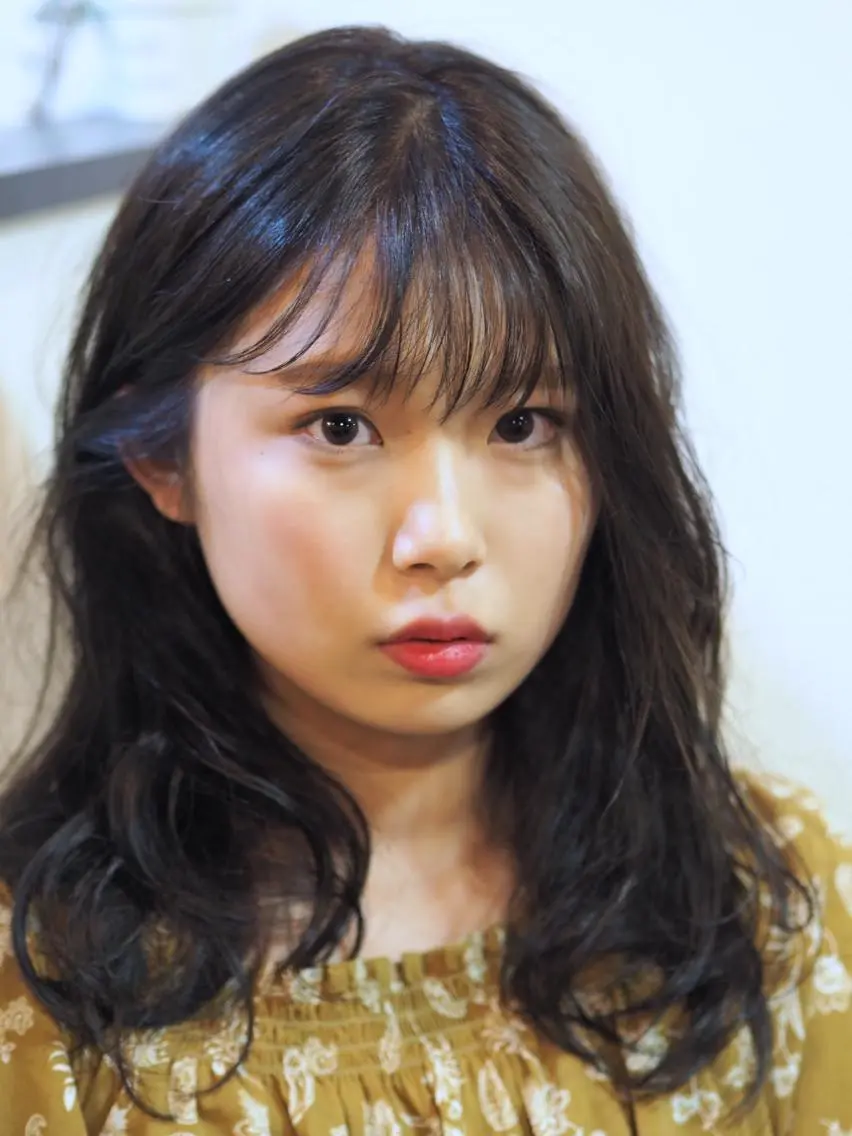 セミロング 坂本 直樹のヘアスタイル