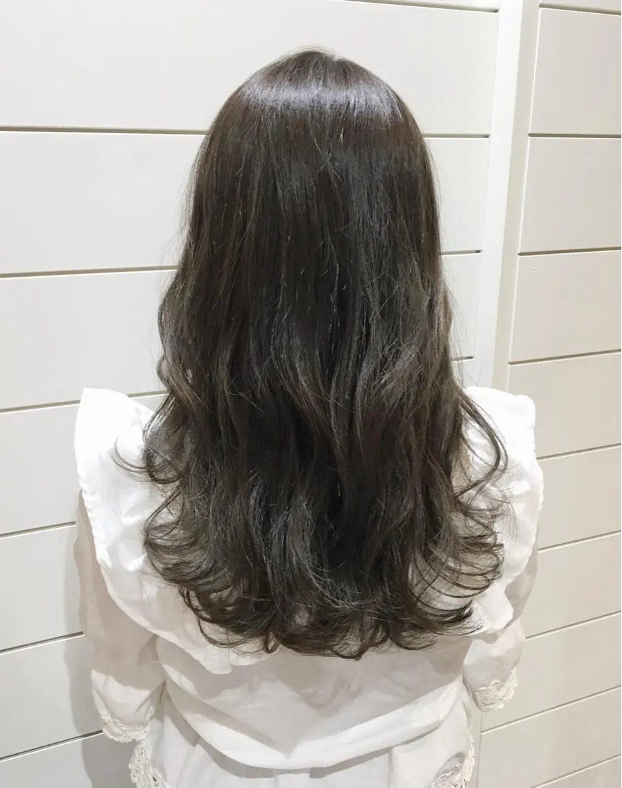 ロング カラー 🍊新宿南口🍊 ERINAのヘアスタイル
