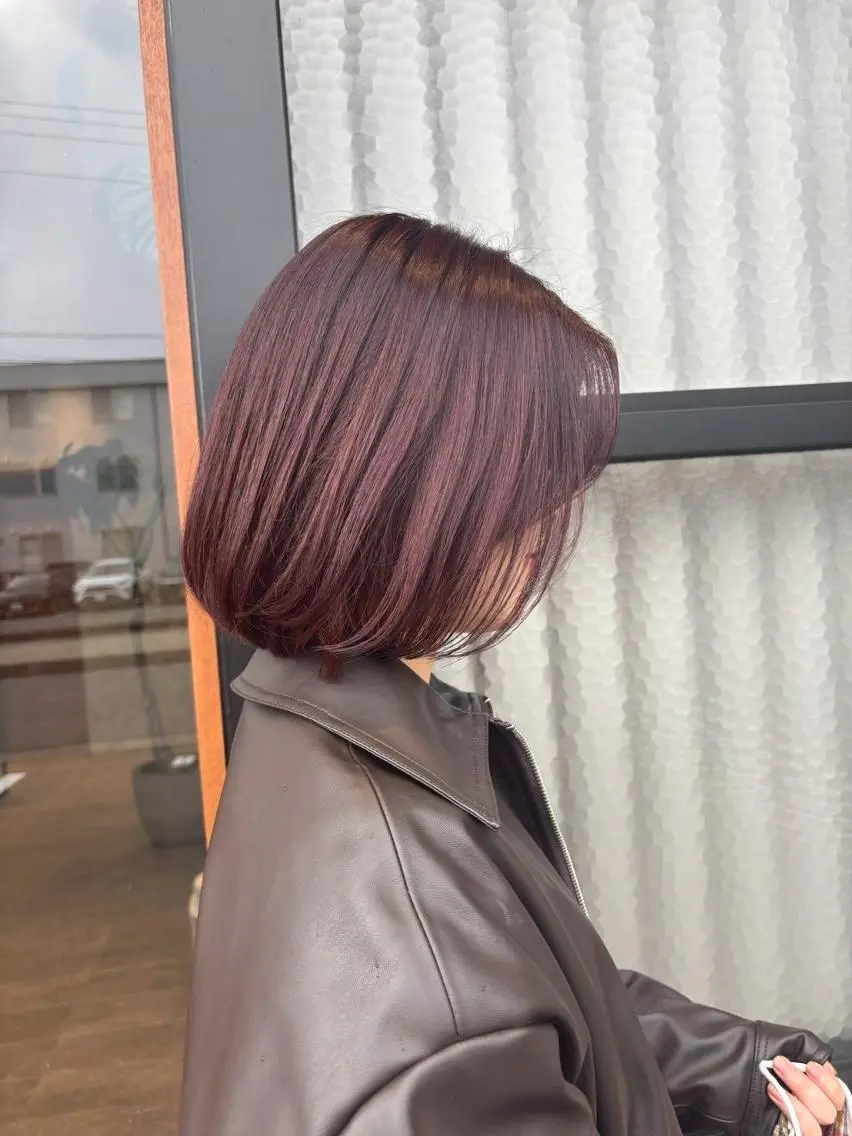 ショート ヘアカラー トリートメント 長谷川 楓のヘアスタイル