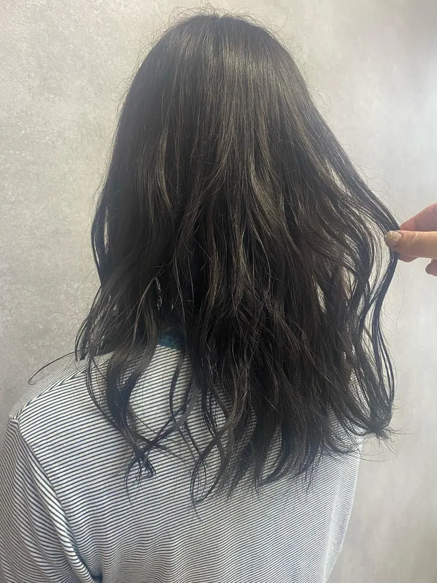 セミロング 立野 希沙のヘアスタイル