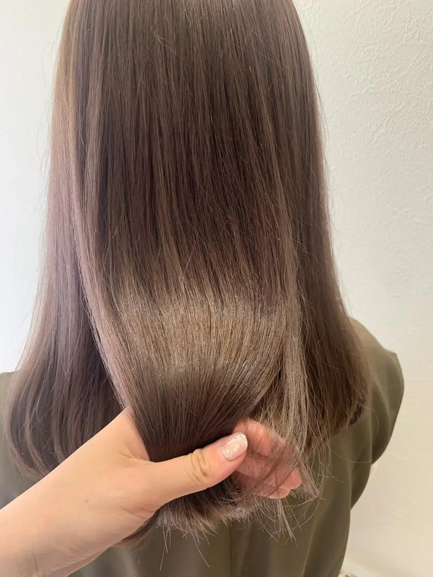 セミロング カラー グレージュ カット ヘアカラー トリートメント hubhair レイヤー/透明感のヘアスタイル