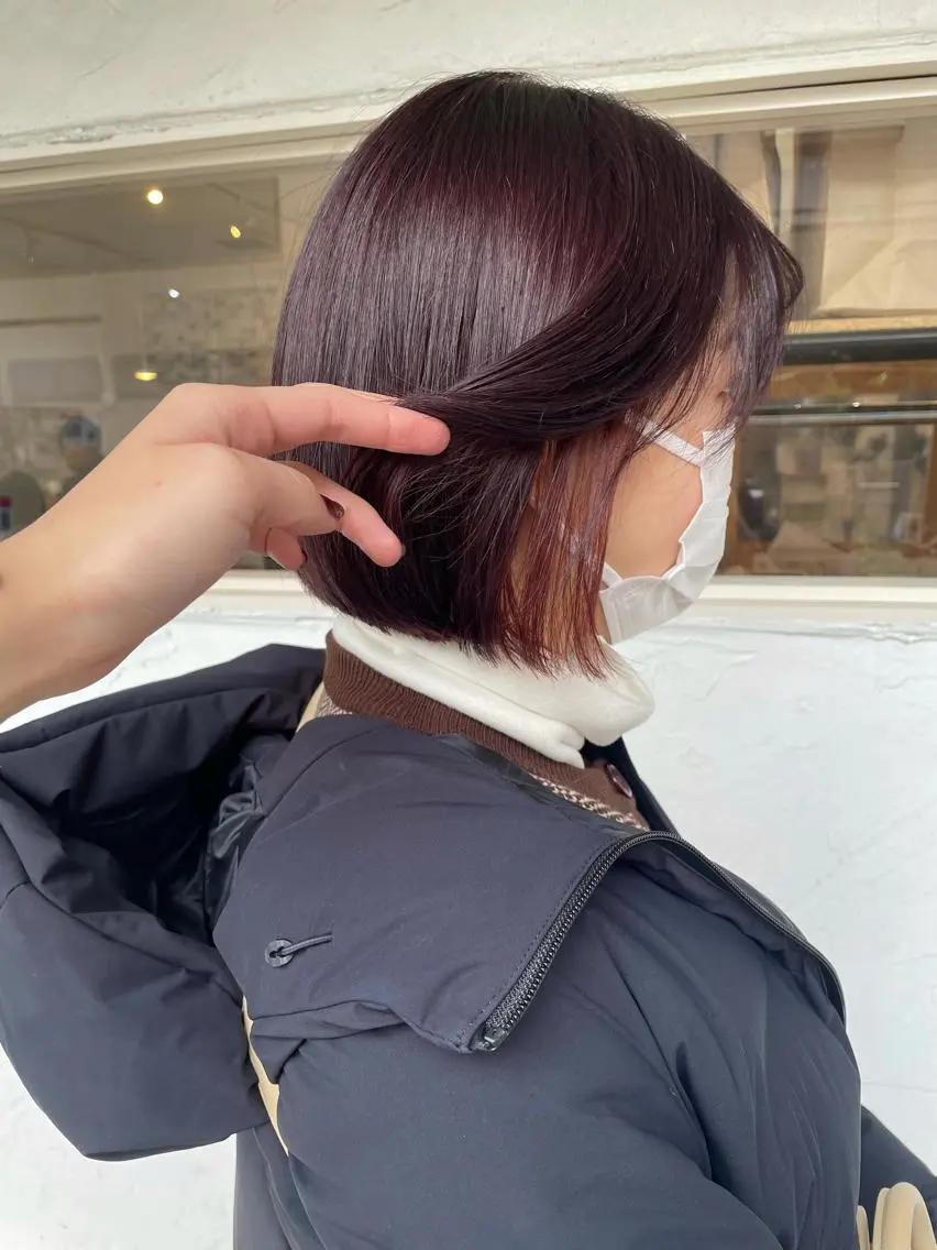 カラー カシス ボブ カット ヘアカラー トリートメント 後藤 陽花子のヘアスタイル