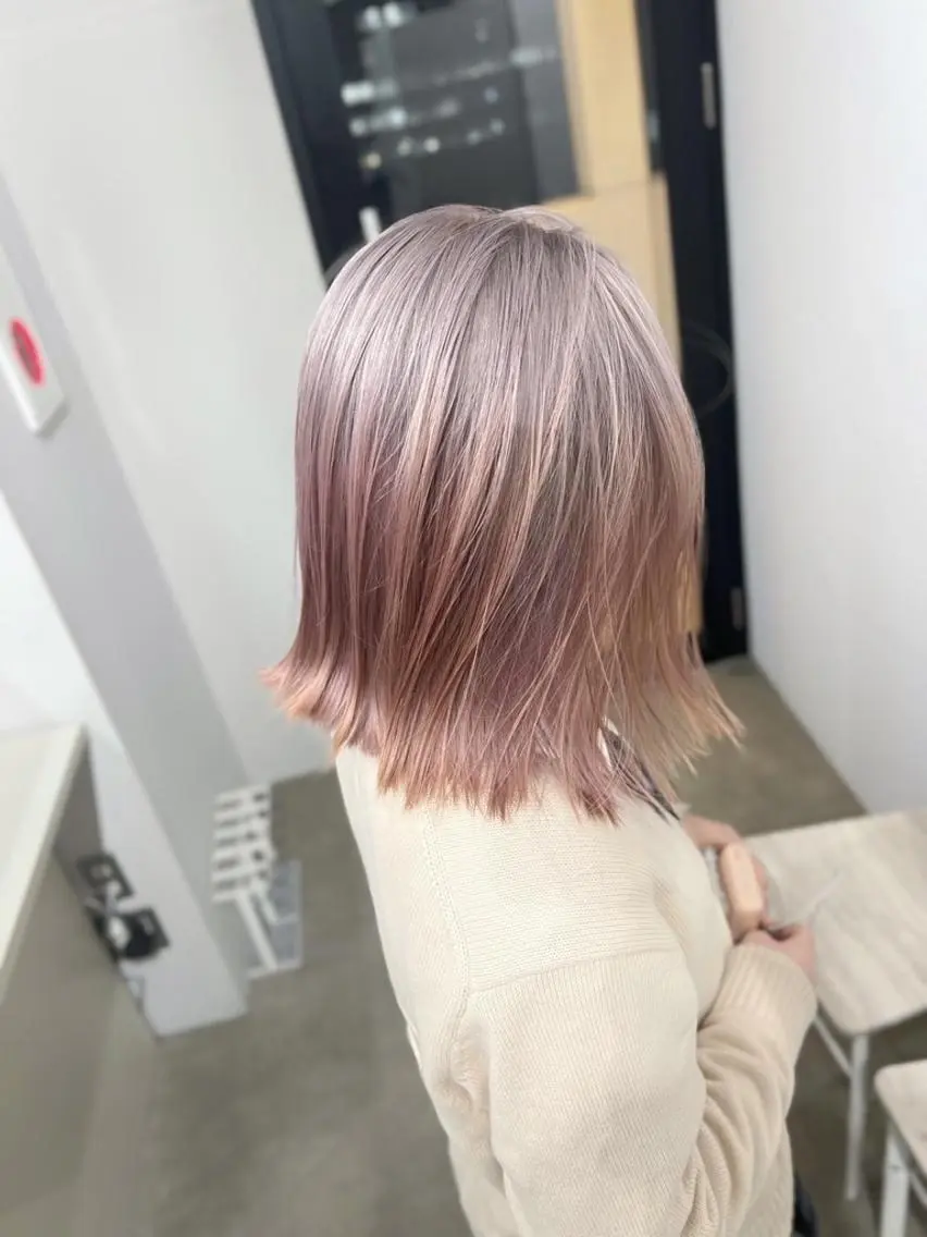 カラー ショート ブリーチ ダブルカラー ✨【公式】 juhl.横浜✨のヘアスタイル
