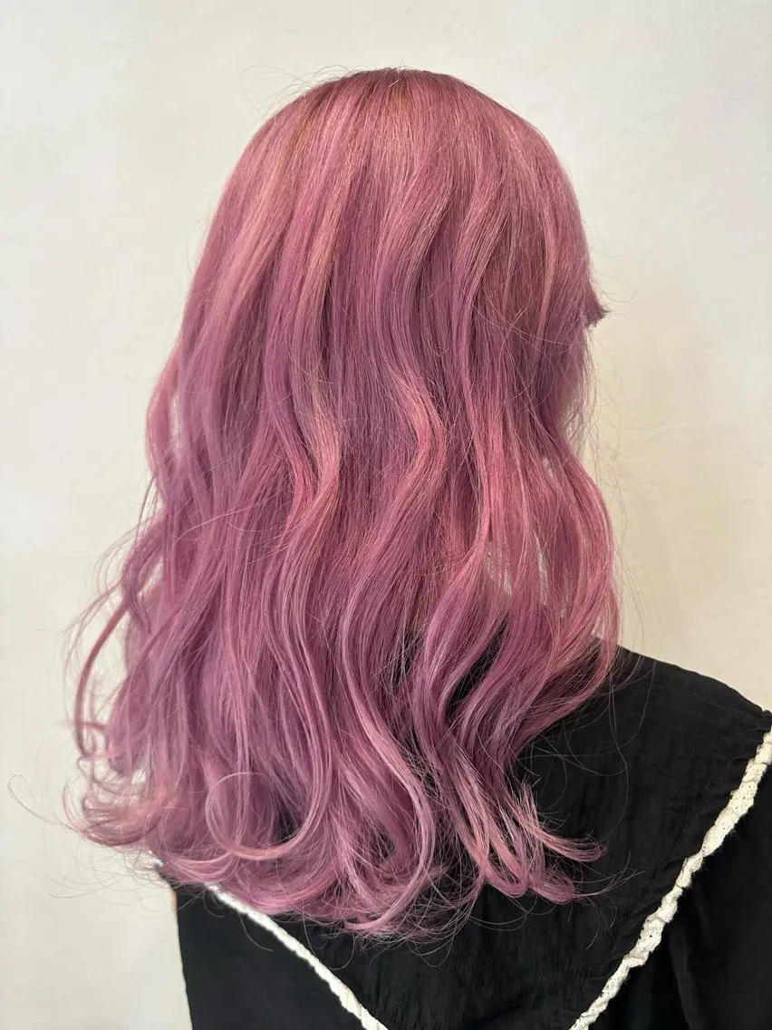 ロング カラー ピンクカラー 🫧アレンジ・髪質 改善maica🫧のヘアスタイル
