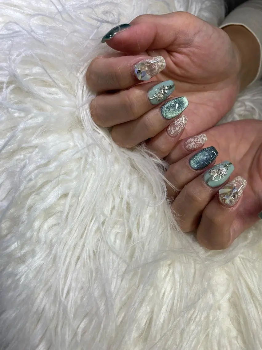 ネイル 持ち込み ニュアンスネイル Charme. NOBUKOのネイルデザイン