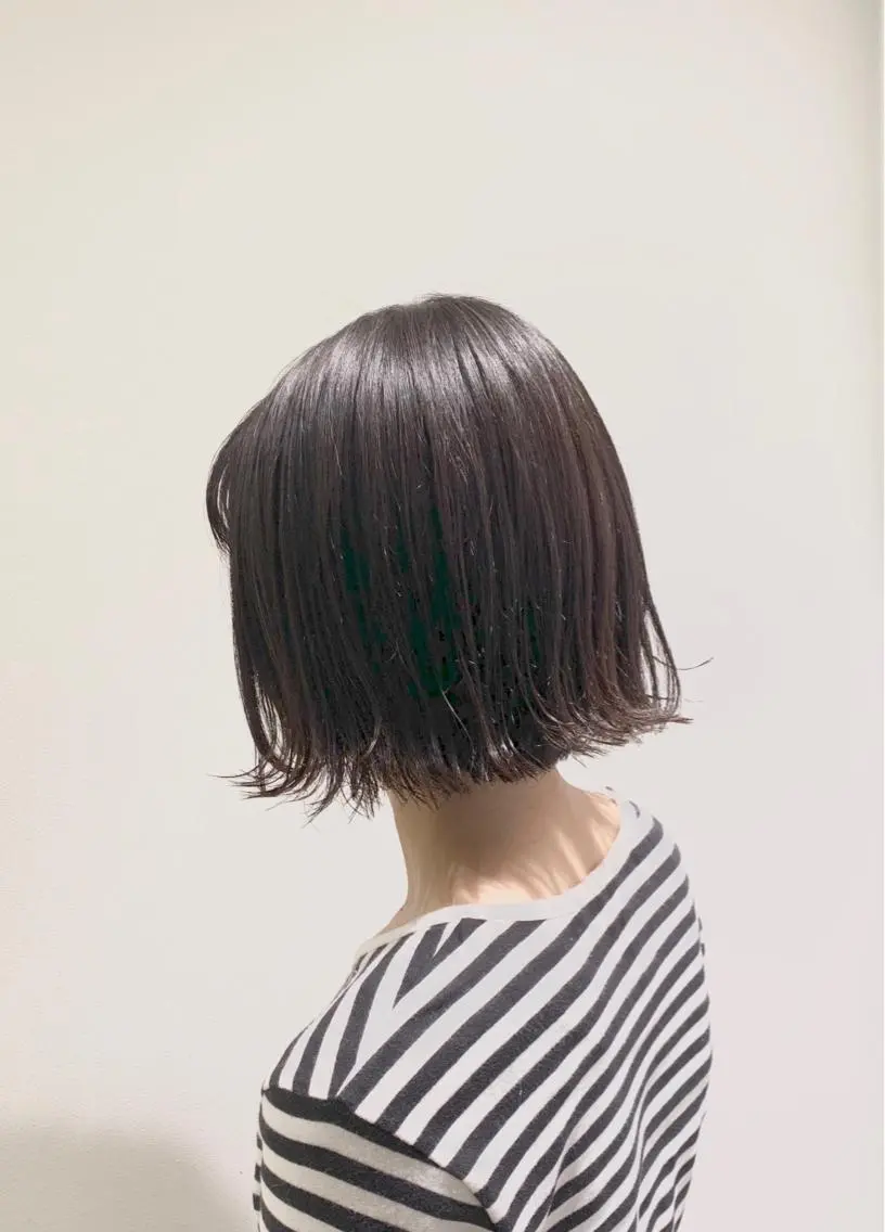 ショート 外ハネヘア カット ショート、ボブ/ 川鍋薫のヘアスタイル