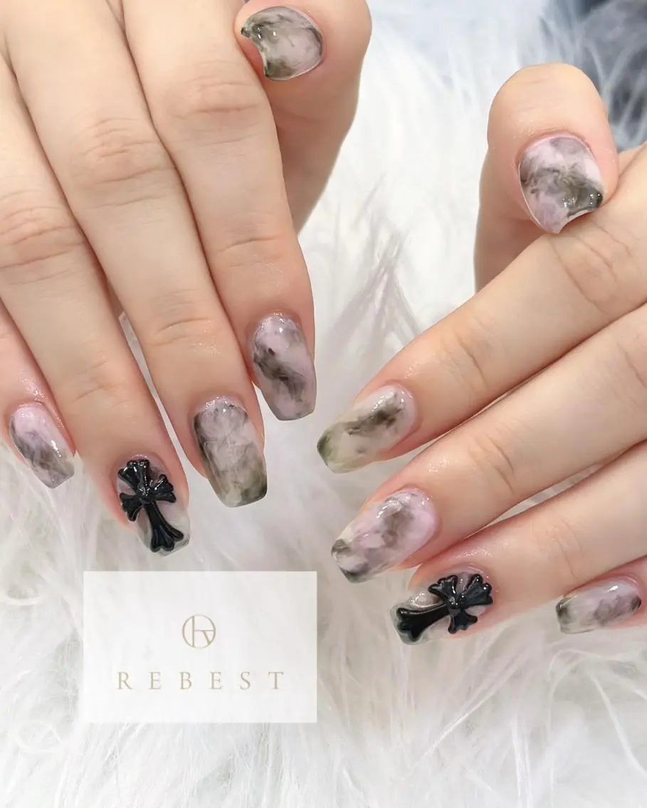 ネイル 天王寺rebest 💅nailのネイルデザイン