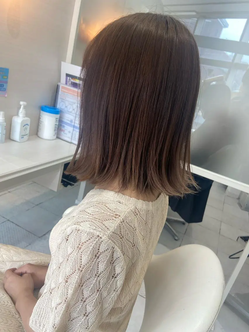 セミロング ベージュカラー/ いぢちるみのヘアスタイル