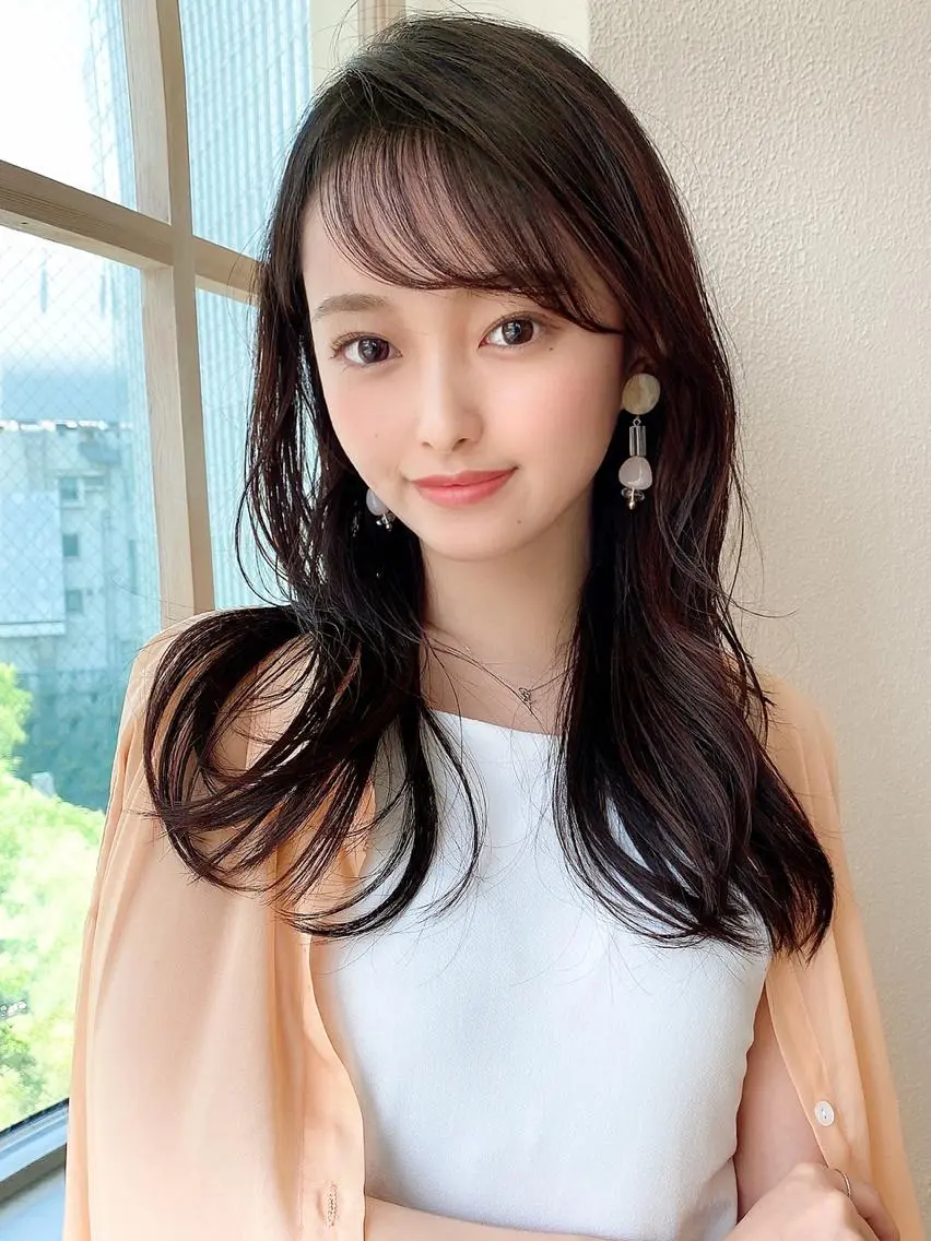 セミロング 艶感透明感カラー 🫧たけ🫧のヘアスタイル