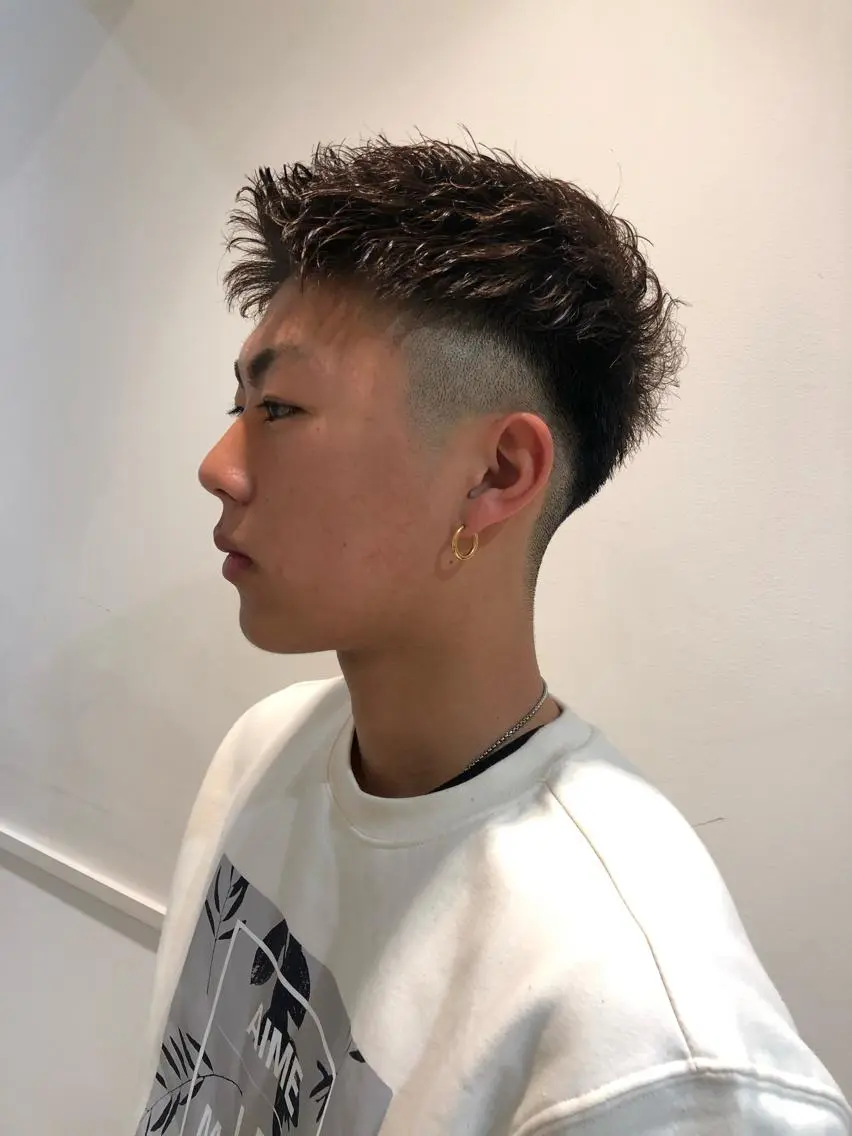 パーマ メンズ 似合う髪型が 分からない方へのヘアスタイル