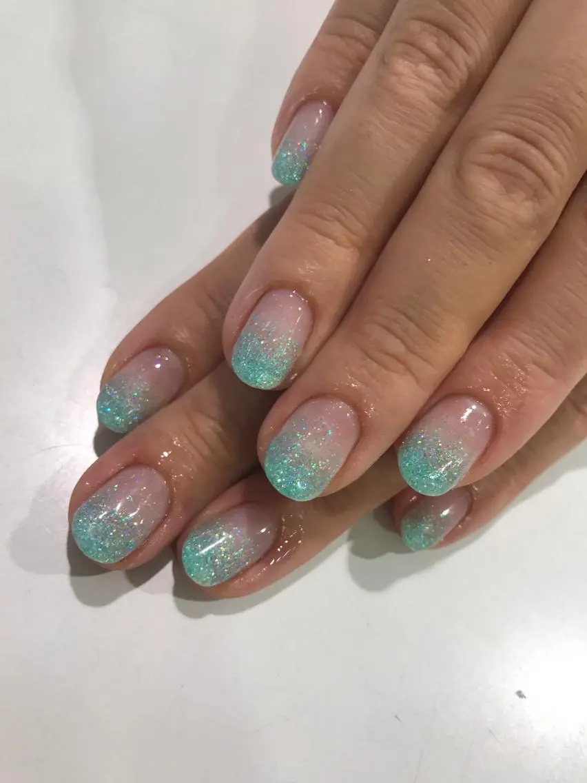 ネイル グラデーション ラメ(グリッター) ラメグラデーション Charme. NOBUKOのネイルデザイン