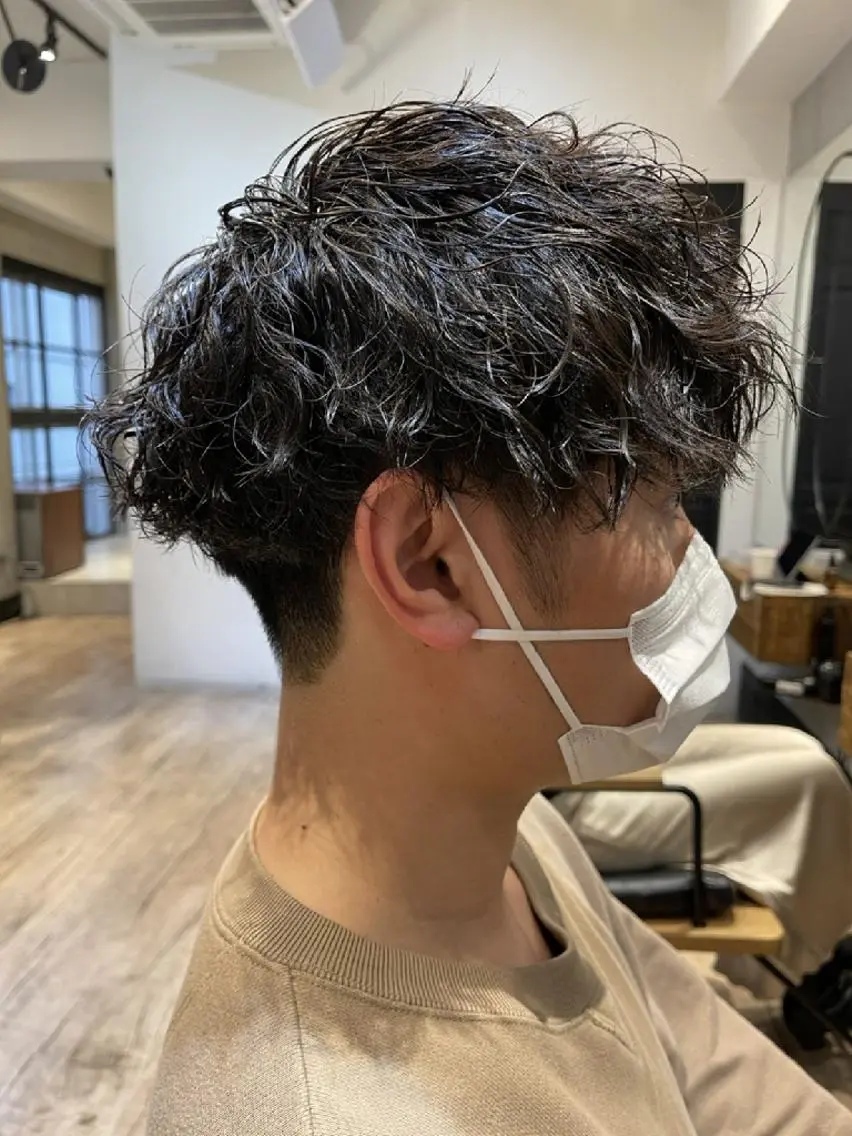 ショート メンズ パーマ メンズパーマ ツイストスパイラルパーマ スパイラルパーマ カット パーマ トリートメント ヘアセット 新宿メンズ専門 モテ清潔感パーマ特化のヘアスタイル