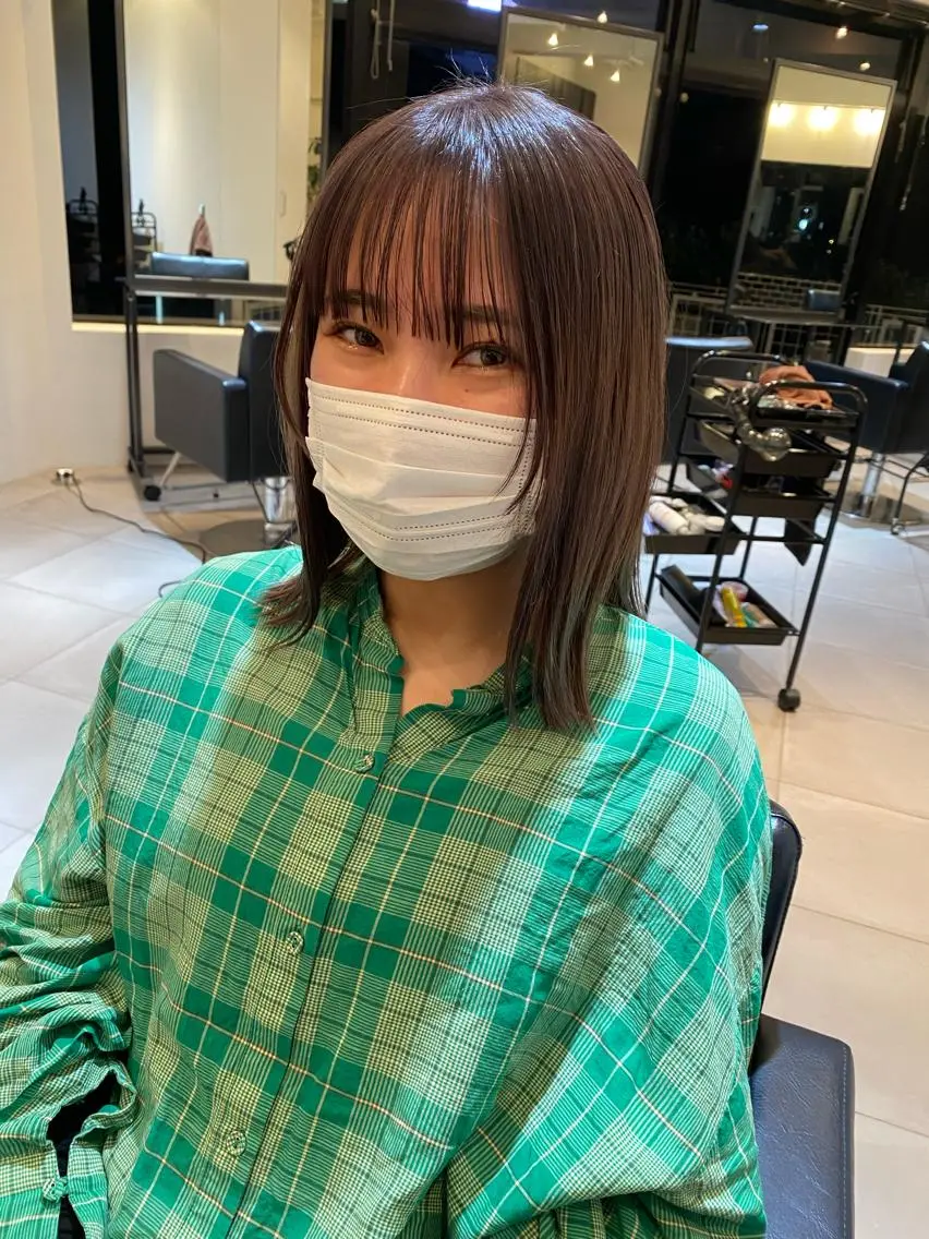 ミディアム カラー Tomoka🐶🌟 似合わせカット✂︎のヘアスタイル